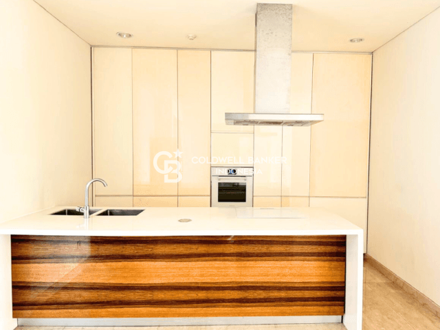 Pakubuwono House Lantai Tinggi