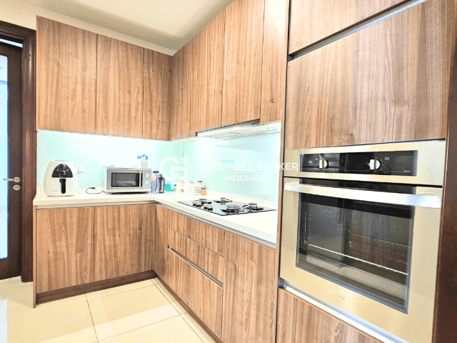 Pakubuwono View Tower Redwood Lantai Tinggi