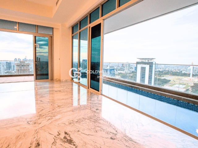 The Stature Jakarta SKY VILLA Lantai 32