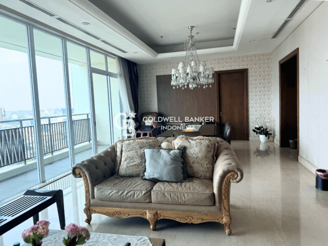 Pakubuwono Signature Lantai 8