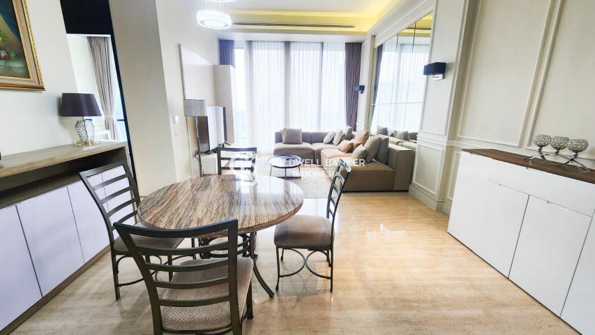 Lavie All Suites Tower Porte Lantai 23