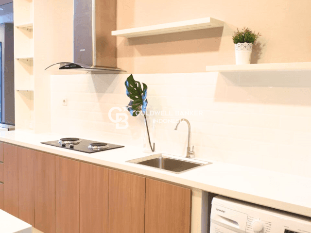 Sudirman Suite Lantai 15