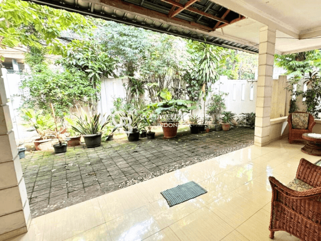 Rumah Dijual Jl. Dempo Kebayoran Baru 3 Kamar