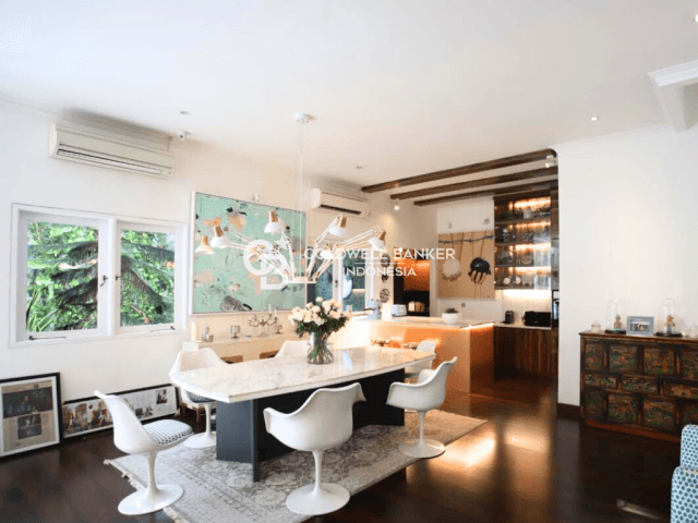 Rumah Dijual Jl. Dempo Kebayoran Baru 5 Kamar