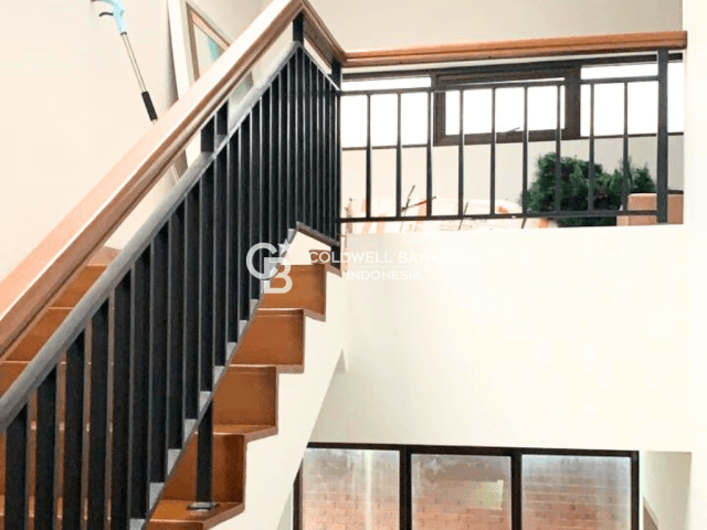 Rumah Dijual Tulodong Kebayoran Baru 5 Kamar