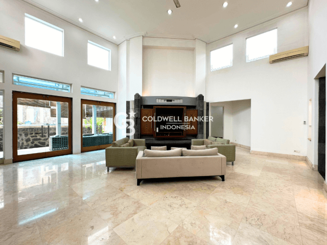 3-Bedrooms House For Sale in Jl. Cimahi Menteng