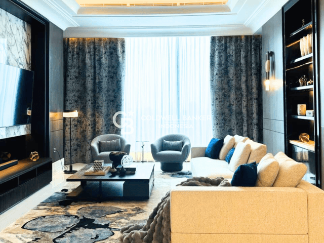 St. Regis Lantai Tinggi