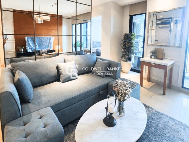 Hamptons Park Tower B Lantai 8