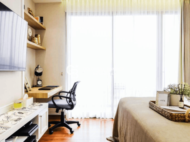 Sudirman Hill Lantai 26