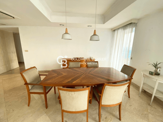 Park Royale Tower 3 Lantai 19