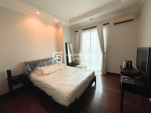 Bellezza Tower Louvre Lantai 9