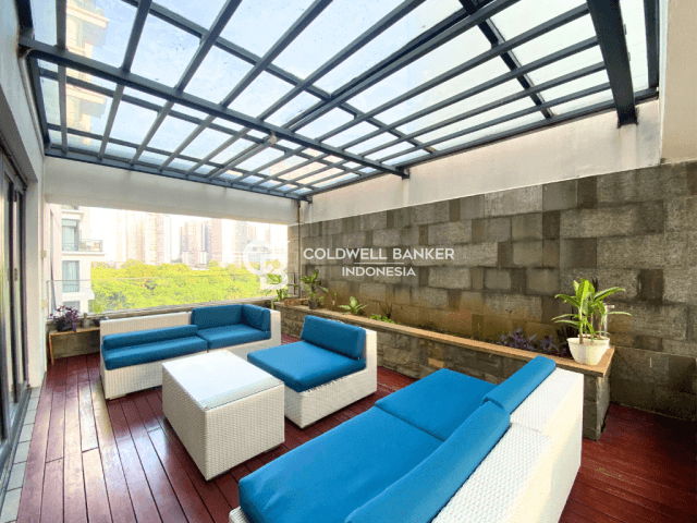 Verde One Tower North Lantai 8