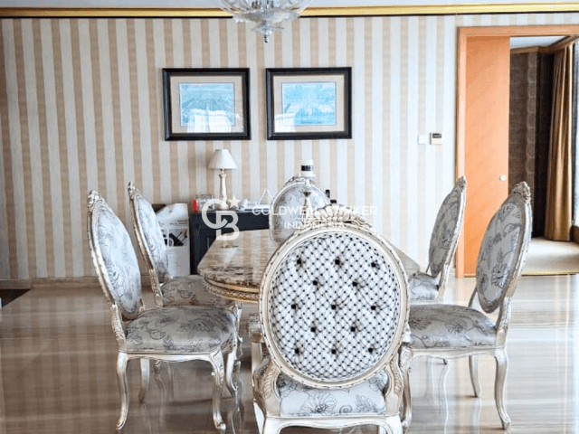 Kempinski Private Residence Lantai 57