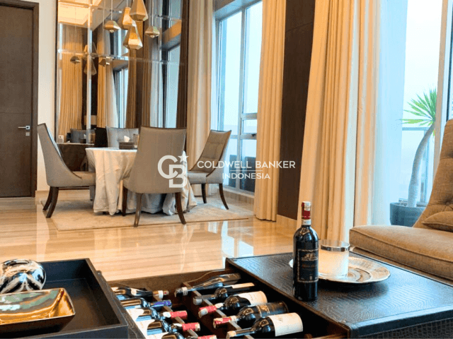 Kemang Village Tower Tiffany Lantai Tinggi