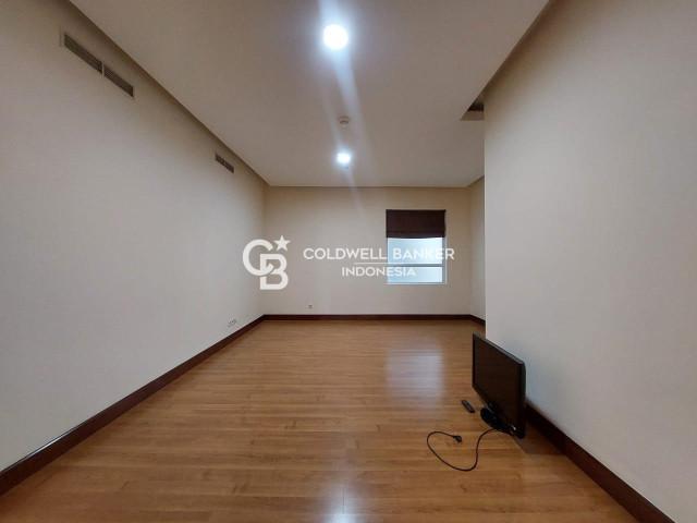 Pakubuwono Residence Tower Sandalwood Lantai Sedang