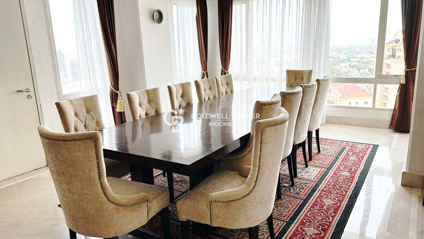 SCBD Suites Lantai 28