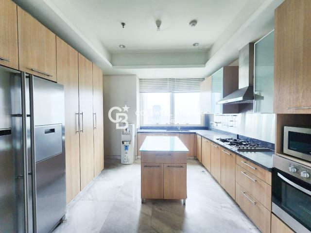 The Peak Sudirman Tower Regis Lantai 23