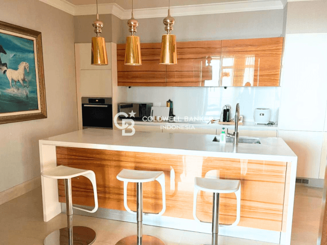 Pakubuwono Signature Lantai Tinggi