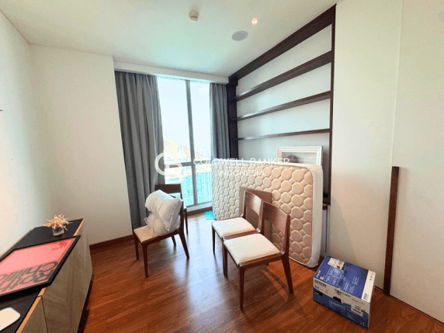 Residence 8 Tower 3 Lantai 58