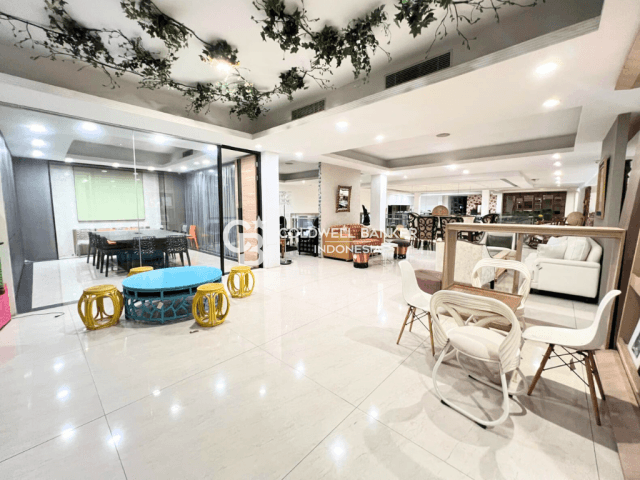 Gedung Disewakan Fatmawati 2 Lantai