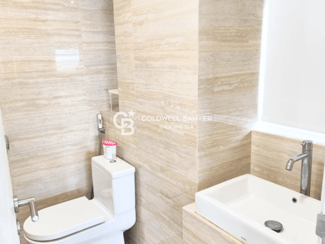 1Park Residence Tower C Lantai 8