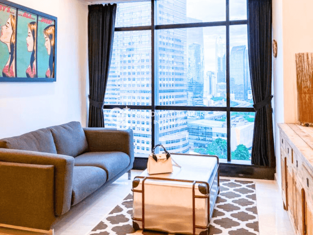 Sudirman Suites Lantai 17