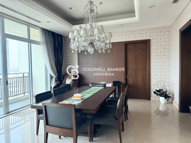 Pakubuwono Signature Lantai 8