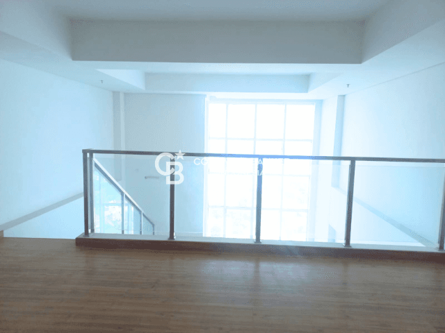 Roseville SOHO & Suites Lantai 15