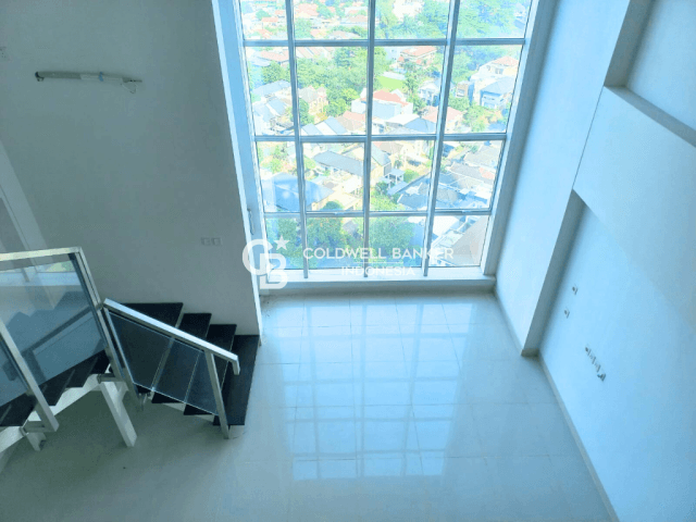 Roseville SOHO & Suites Lantai 15