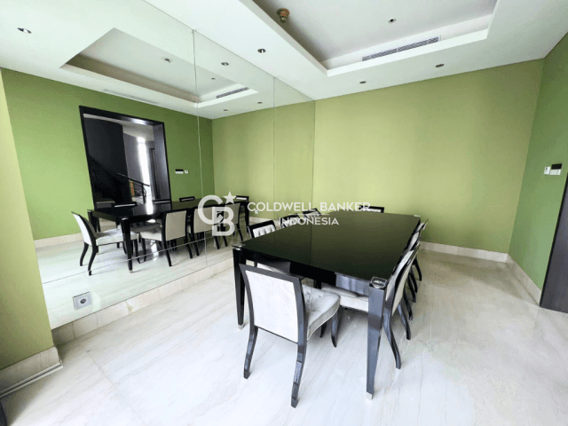 Four Seasons Tower Summer Lantai 31