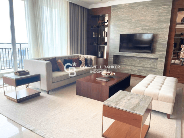 Pakubuwono Signature Lantai Tinggi