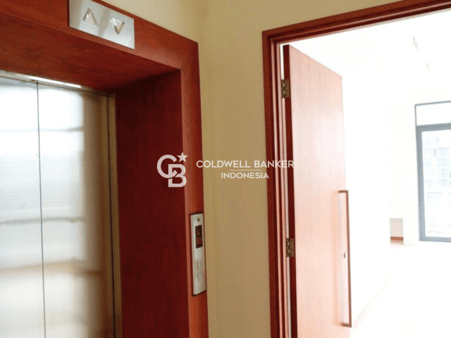 Senopati Penthouse Lantai 17