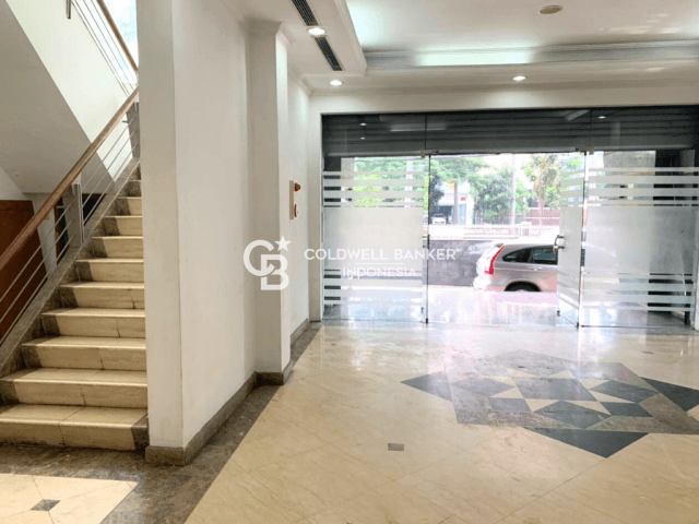 Gedung Disewakan Cideng 4 Lantai