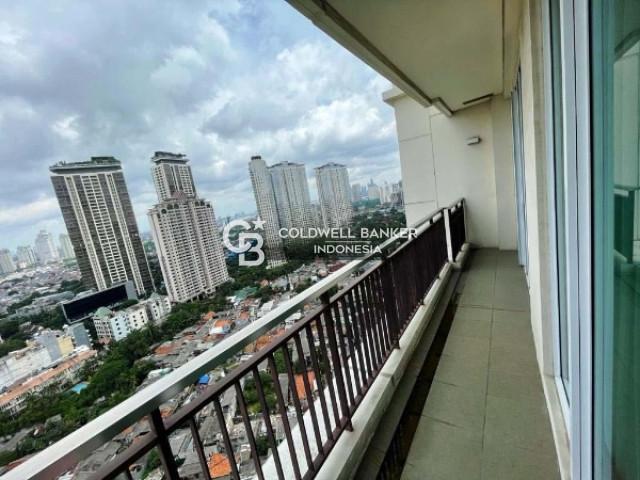 Pakubuwono House Lantai Tinggi