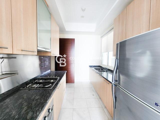 The Peak Sudirman Regal Tower 25th Floor