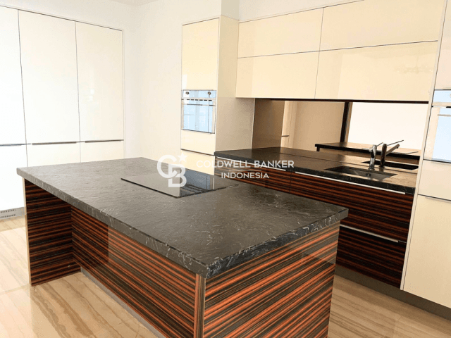 Providence Park Lantai 15