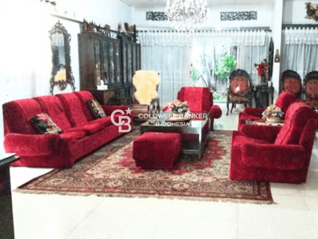 6-Bedrooms House for Sale in Simprug Garden