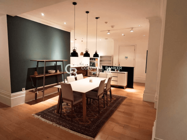 Pakubuwono House Middle Floor