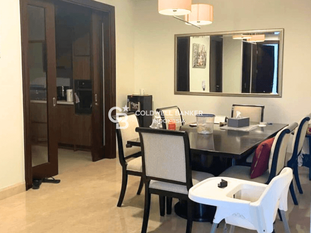 Pakubuwono View Tower Redwood Lantai Rendah