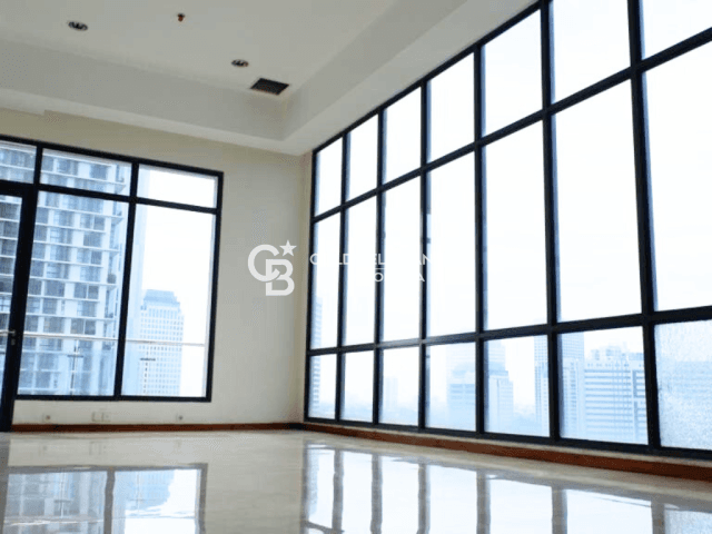 Senopati Penthouse Lantai 17