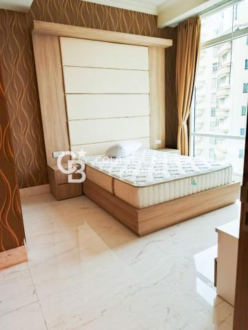 Botanica Tower 1 19th Floor