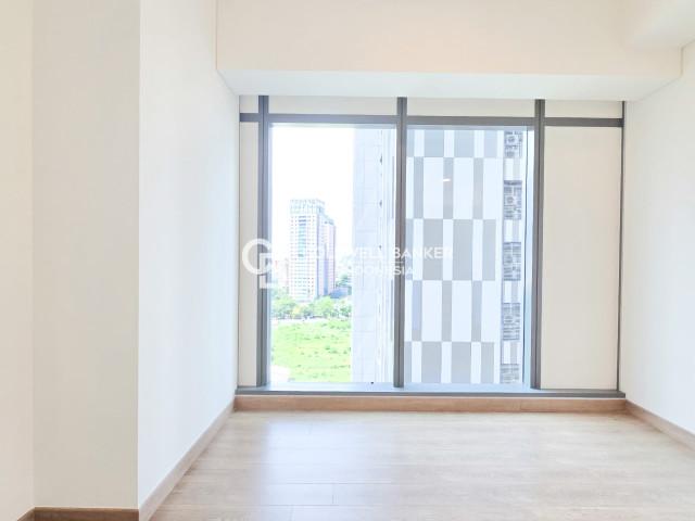 57 Promenade Tower Sky