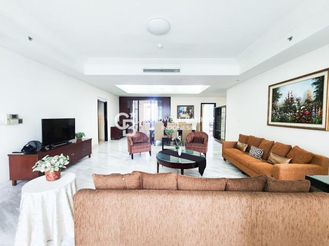 The Peak Sudirman Regis Tower 7th Floor