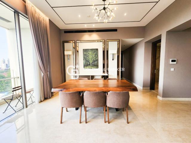 Pakubuwono Spring Tower Applewood View Pool Lantai Rendah