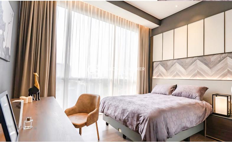 Pakubuwono Spring Tower Applewood View Pool Lantai Rendah