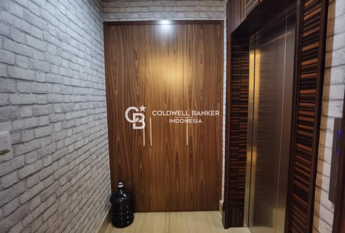 South Hills Lantai 12