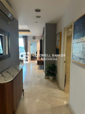 Essence Dharmawangsa Lantai 6