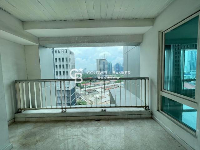 SCBD Suites Lantai 17