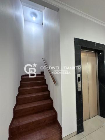 Rumah Dijual Townhouse Brawijaya Kebayoran Baru 4 Kamar