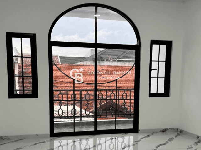 Rumah Dijual Tanjung Duren 4 Kamar